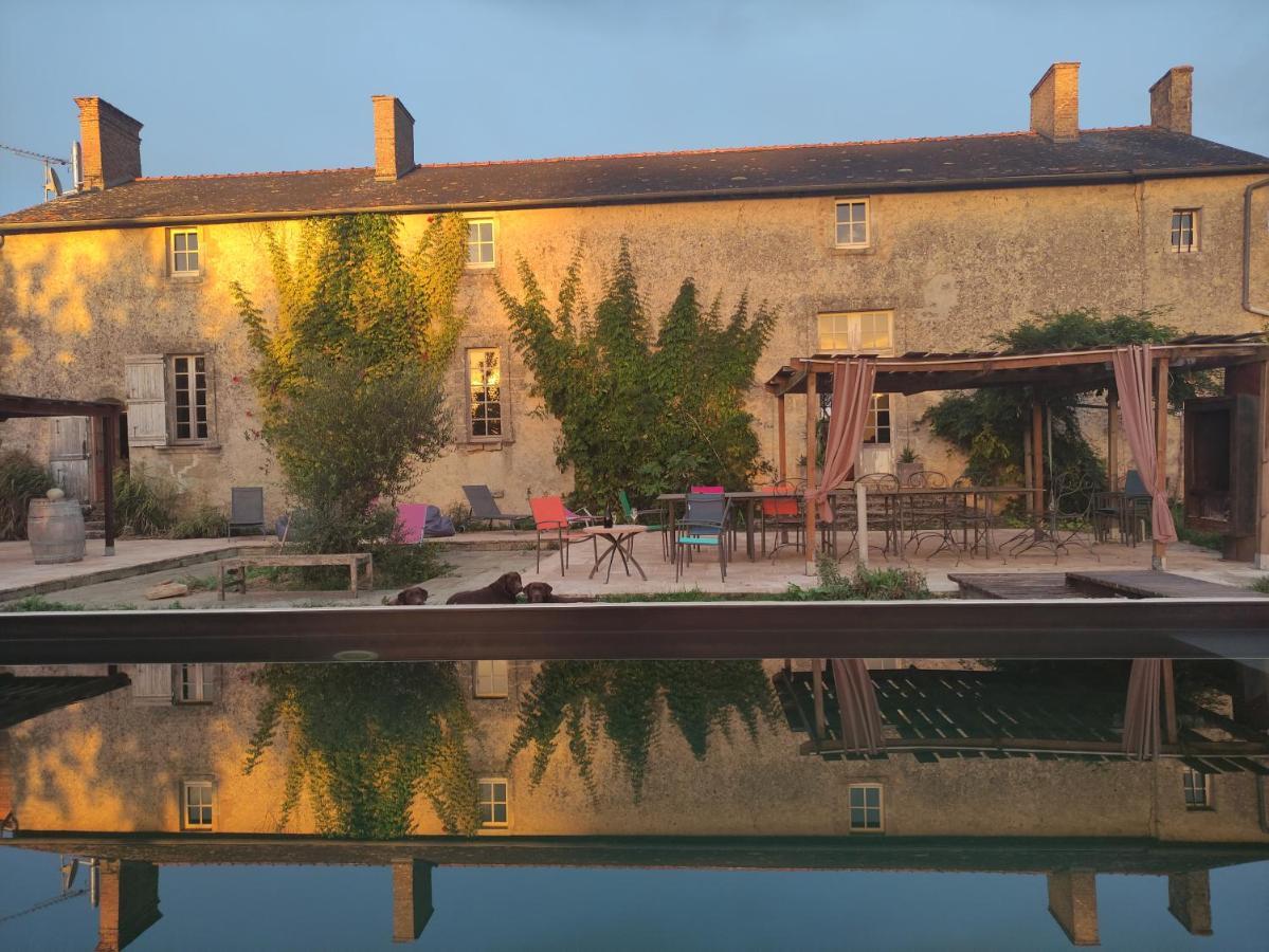 לינה וארוחת בוקר Tigné Le Manoir De Gatines מראה חיצוני תמונה