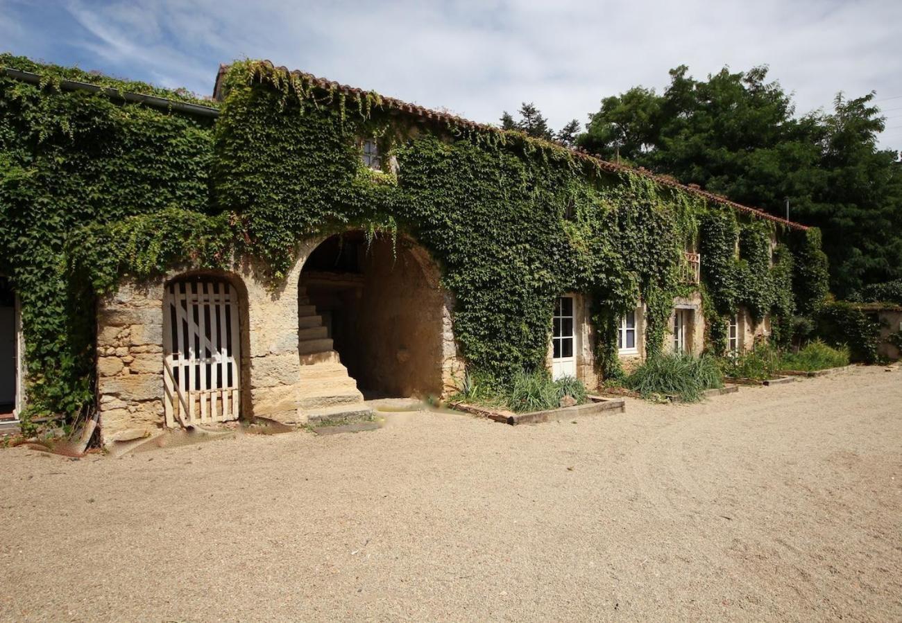 לינה וארוחת בוקר Tigné Le Manoir De Gatines מראה חיצוני תמונה