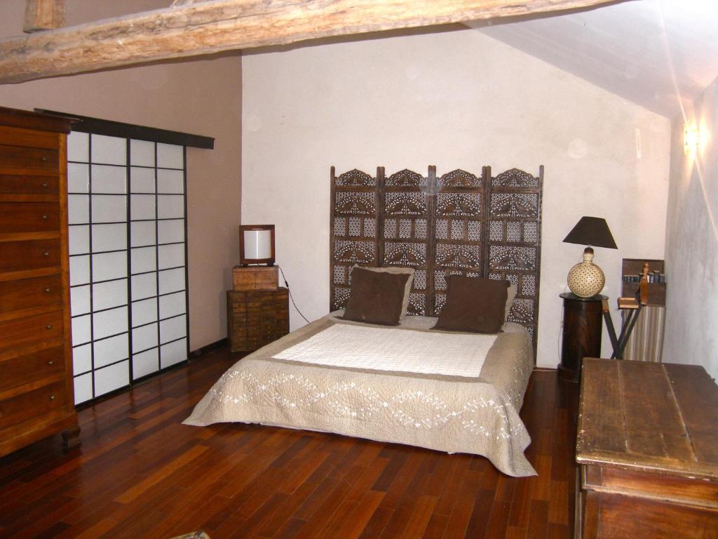לינה וארוחת בוקר Tigné Le Manoir De Gatines חדר תמונה